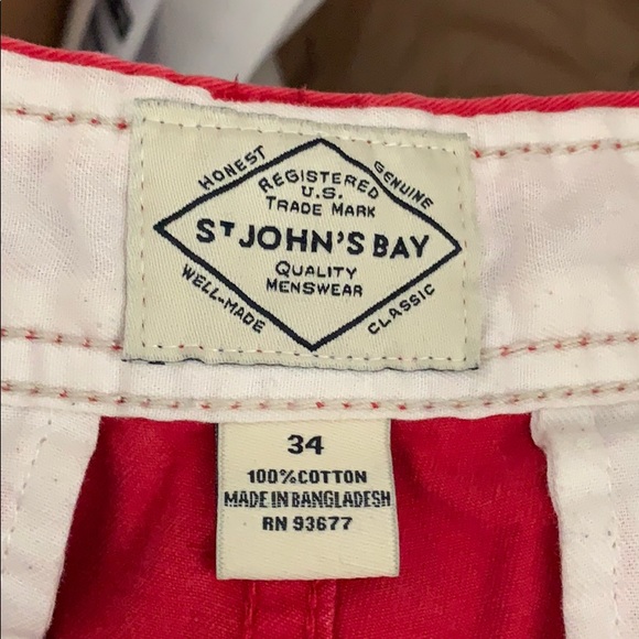 St. John’s Bay Red Shorts - Picture 3 of 3